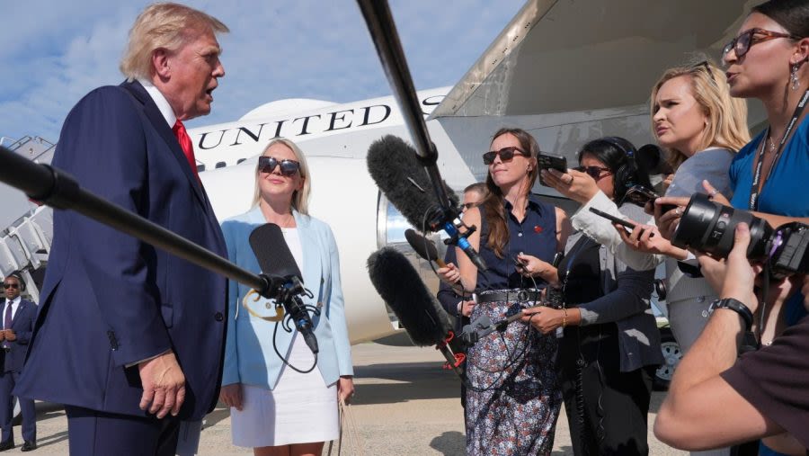 Donald Trump interdit l'accès à la Maison-Blanche à CNN, MS NOW et Politico