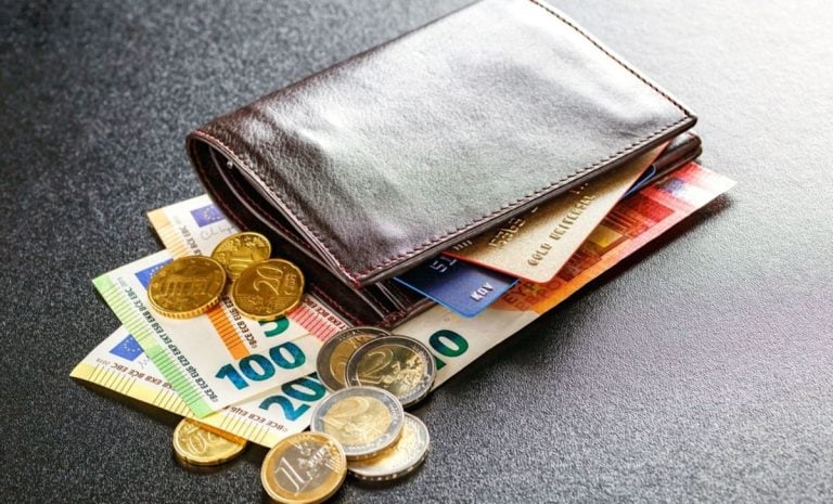 Pouvoir d'Achat : Les Français Estiment Manquer de 512 Euros Par Mois