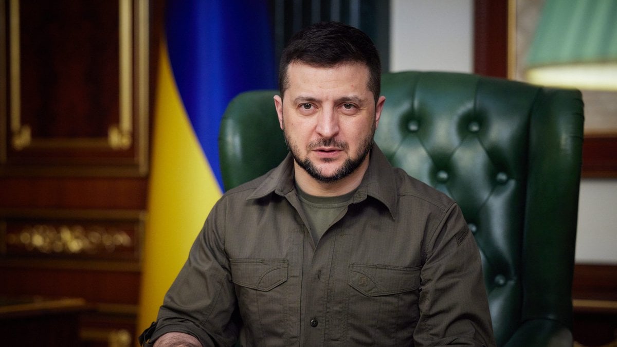 Volodymyr Zelensky Impose des Sanctions de Dix Ans à Yulia Mendel
