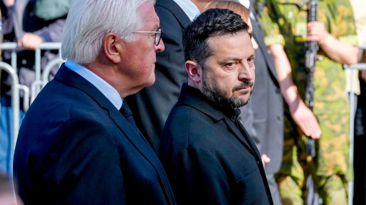 Zelensky menacé par un drone russe lors de son décollage de Moldavie