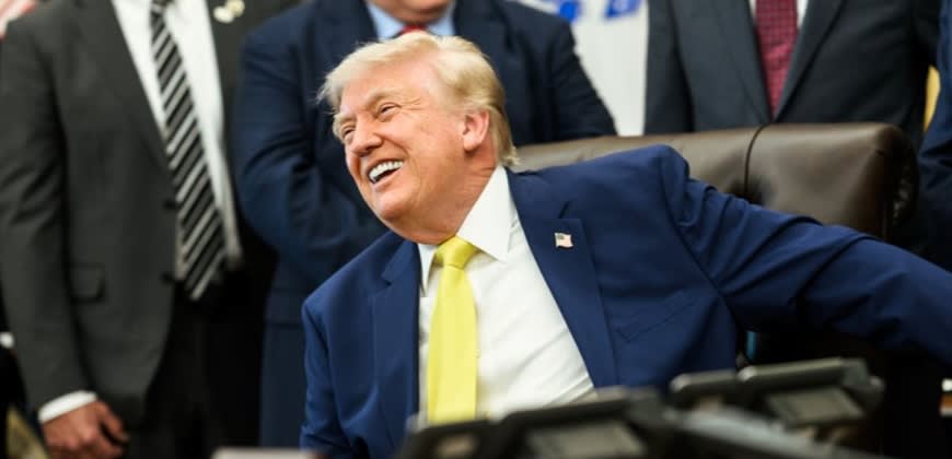 Donald Trump Affirme que les États-Unis Dominent l'IA Face à la Chine