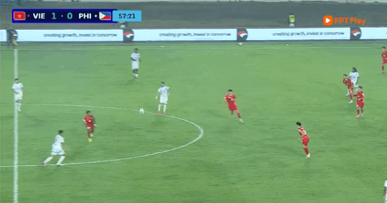Nguyen Xuan Son forfait pour la Coupe de l'ASEAN après une blessure