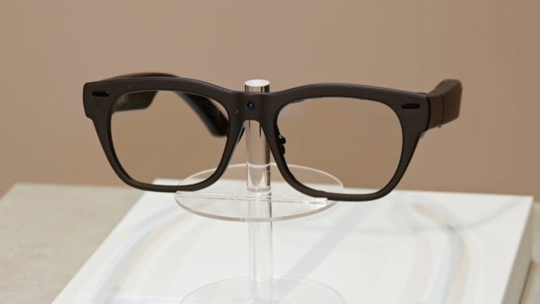 Megatop dévoile le prototype des lunettes Linse Display de Megane Ichiba