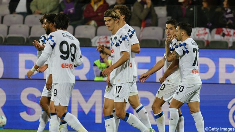Charles De Ketelaere buteur et passeur pour sauver l'Atalanta (2-2)