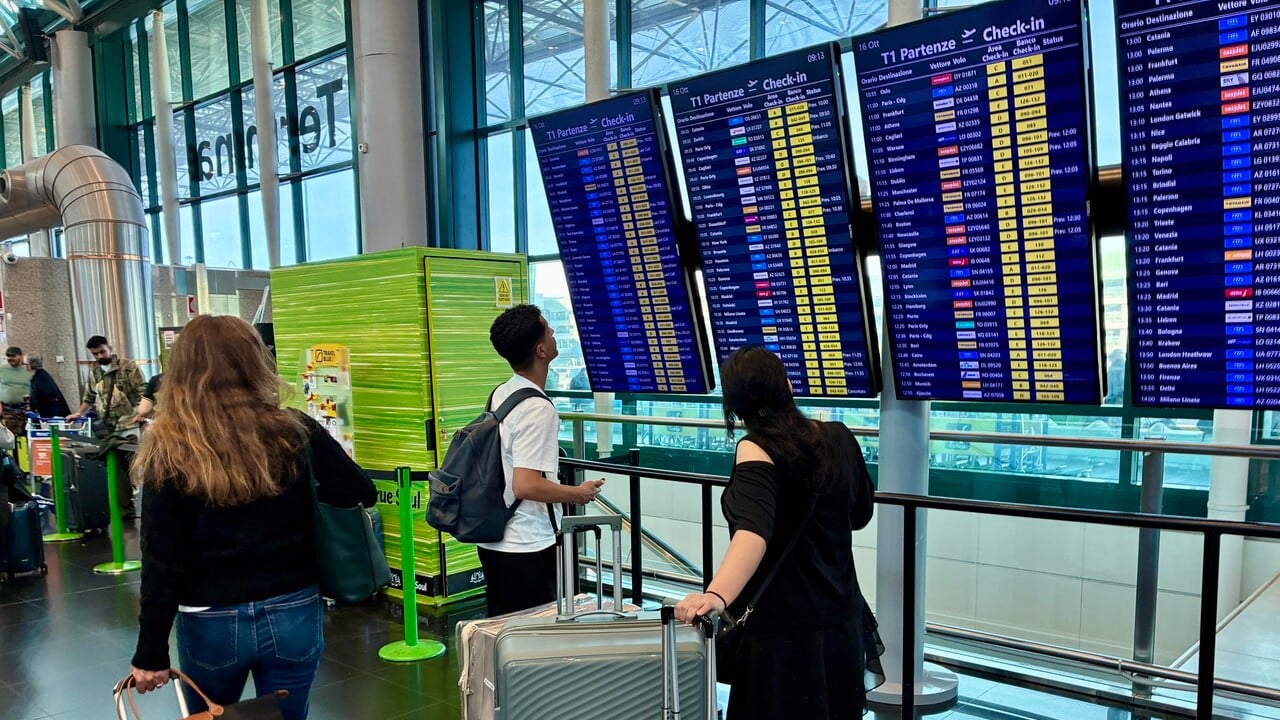 Espace aérien italien perturbé par une panne de transmission de données