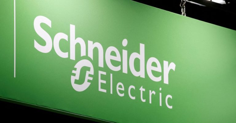 Schneider Electric rachète PTC pour 22,6 milliards de dollars