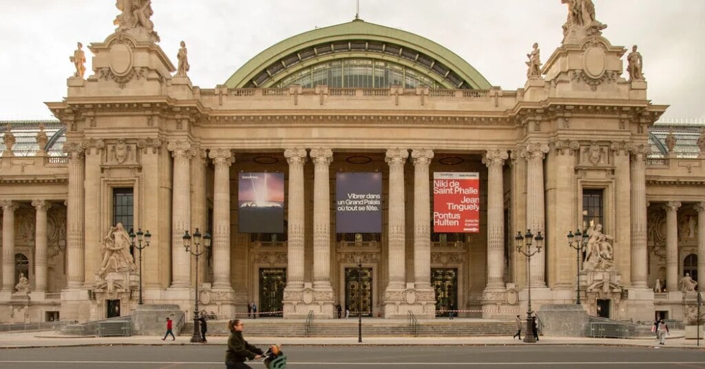 Art Basel Paris attire les collectionneurs malgré les manifestations