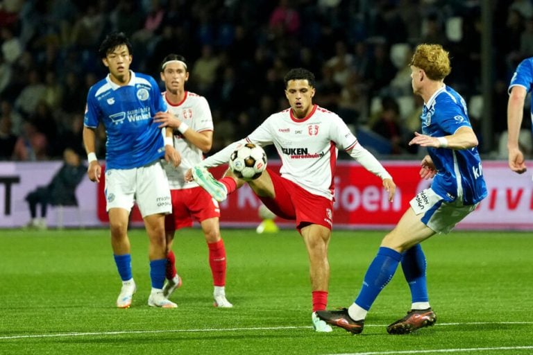 Ayoub Ouarghi of FC Dordrecht in action during FC Den Bosch v FC Dordrecht