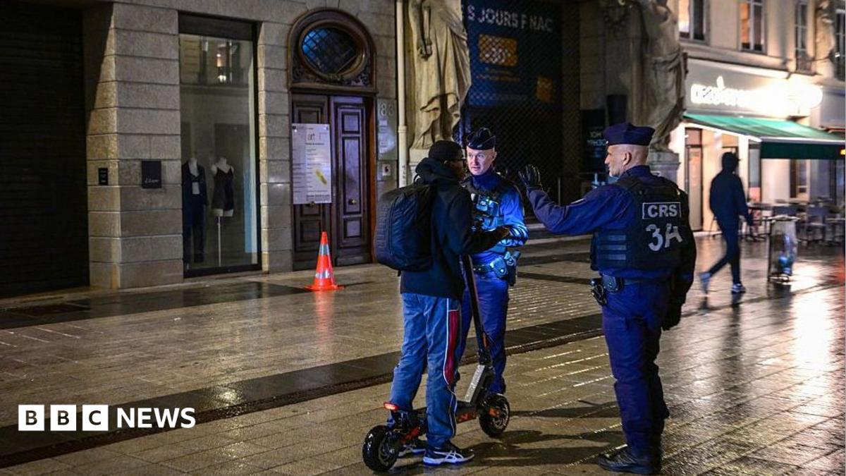 France : couvre-feu nocturne à Paris et dans plusieurs villes