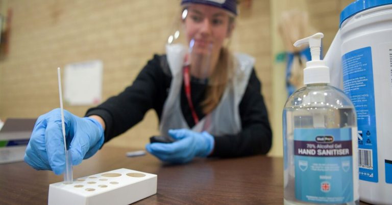 Le variant XFG du Covid-19 progresse en Irlande et au Royaume-Uni