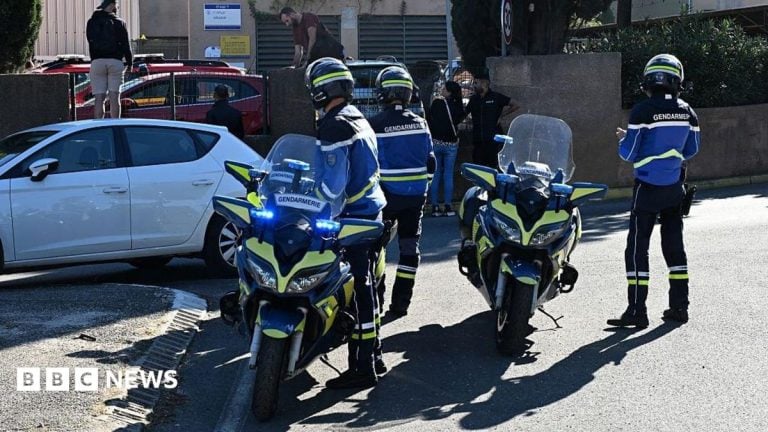 Collège d'Aubagne : un élève blesse trois personnes par tir d'arme à feu