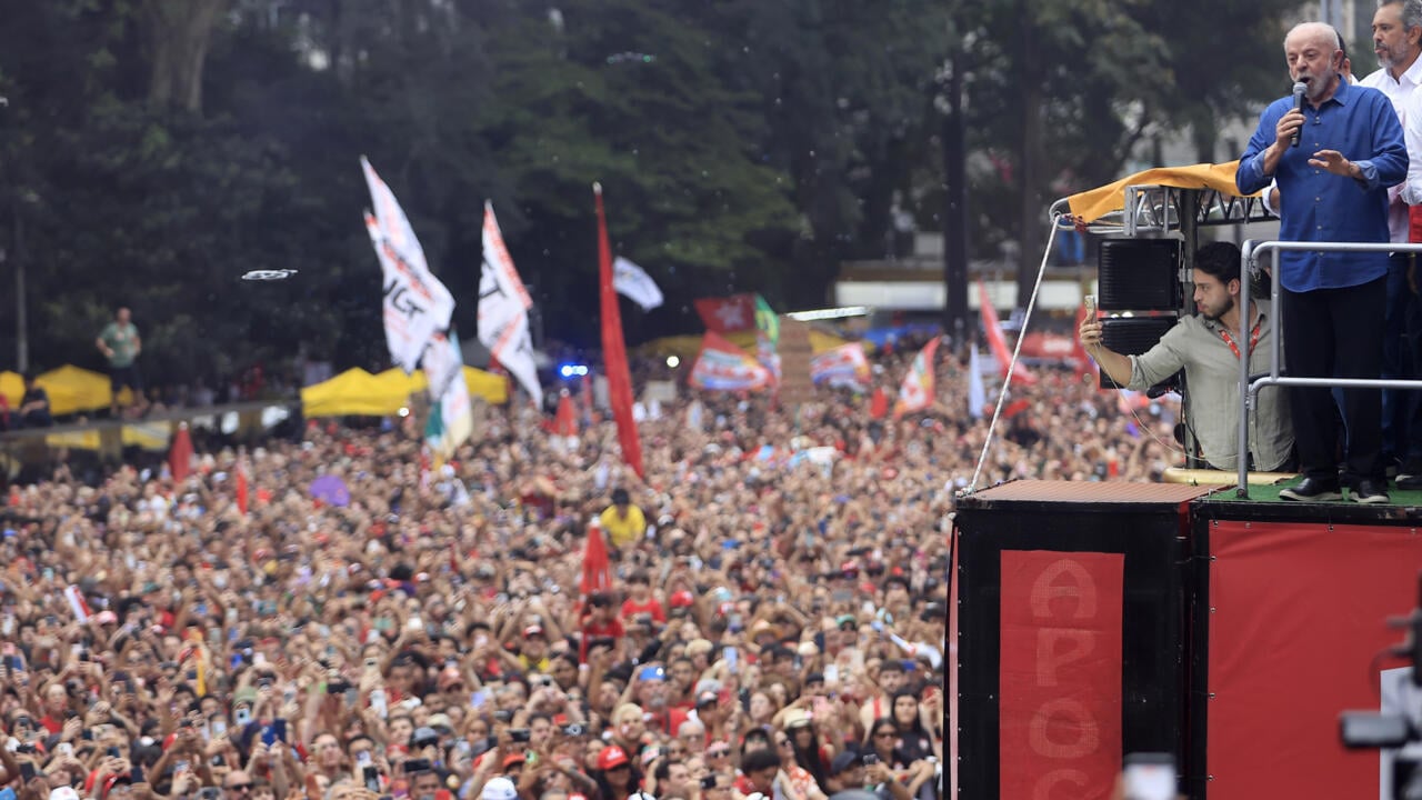 Brésil : Lula tente d'accélérer l'examen d'une réforme pour la semaine de 40h