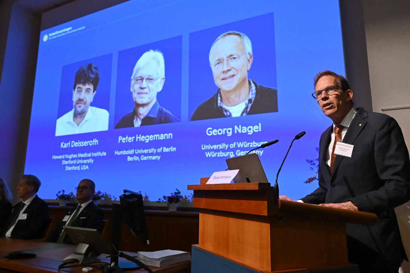 Karl Deisseroth, Peter Hegemann et Georg Nagel remportent le Nobel de médecine
