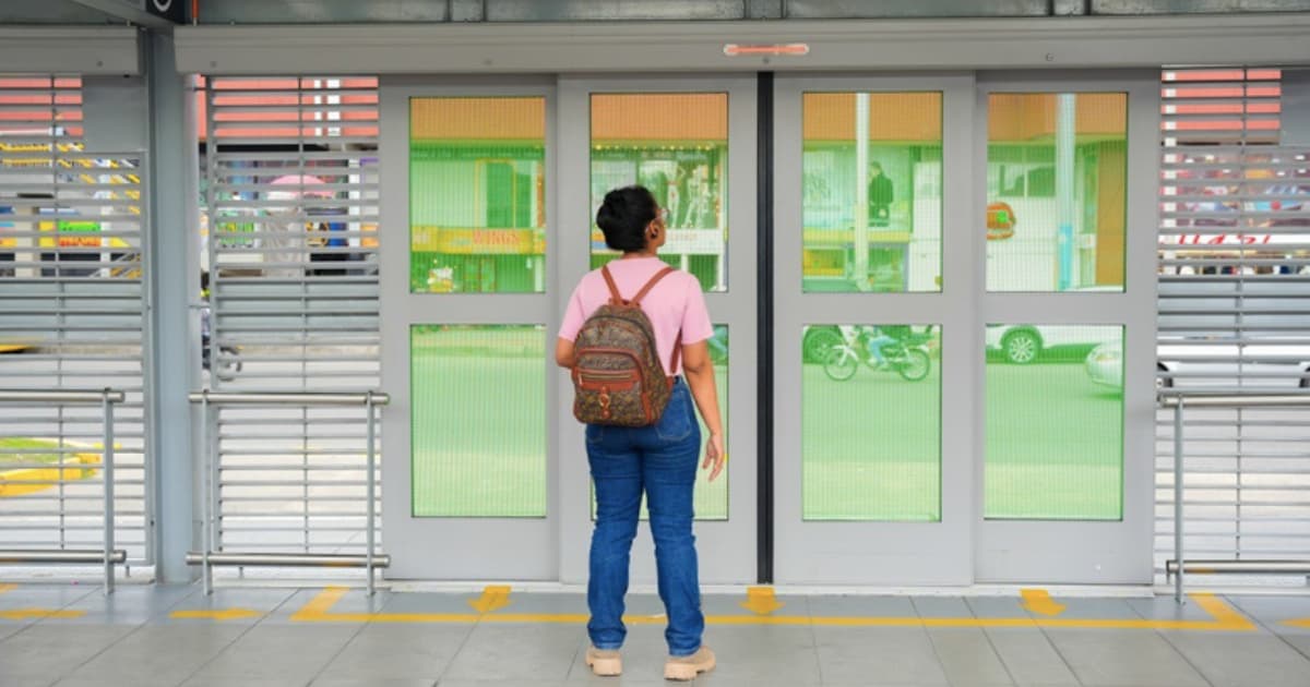 TransMilenio équipe 49 stations de portes intelligentes à Bogotá