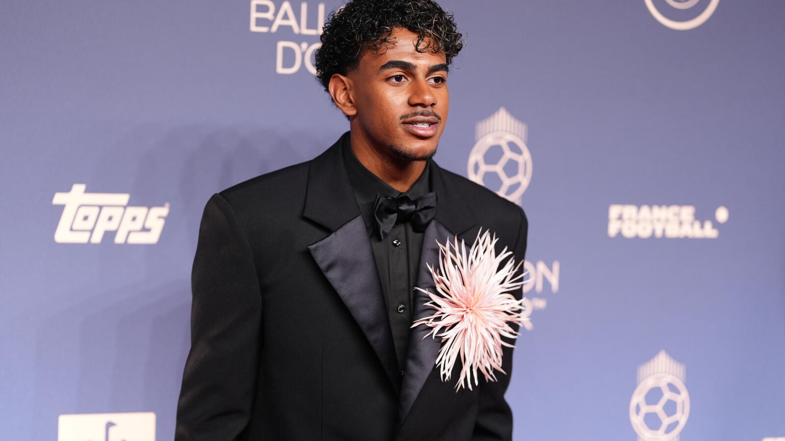 Lamine Yamal réagit avec maturité après son podium au Ballon d'or 2026