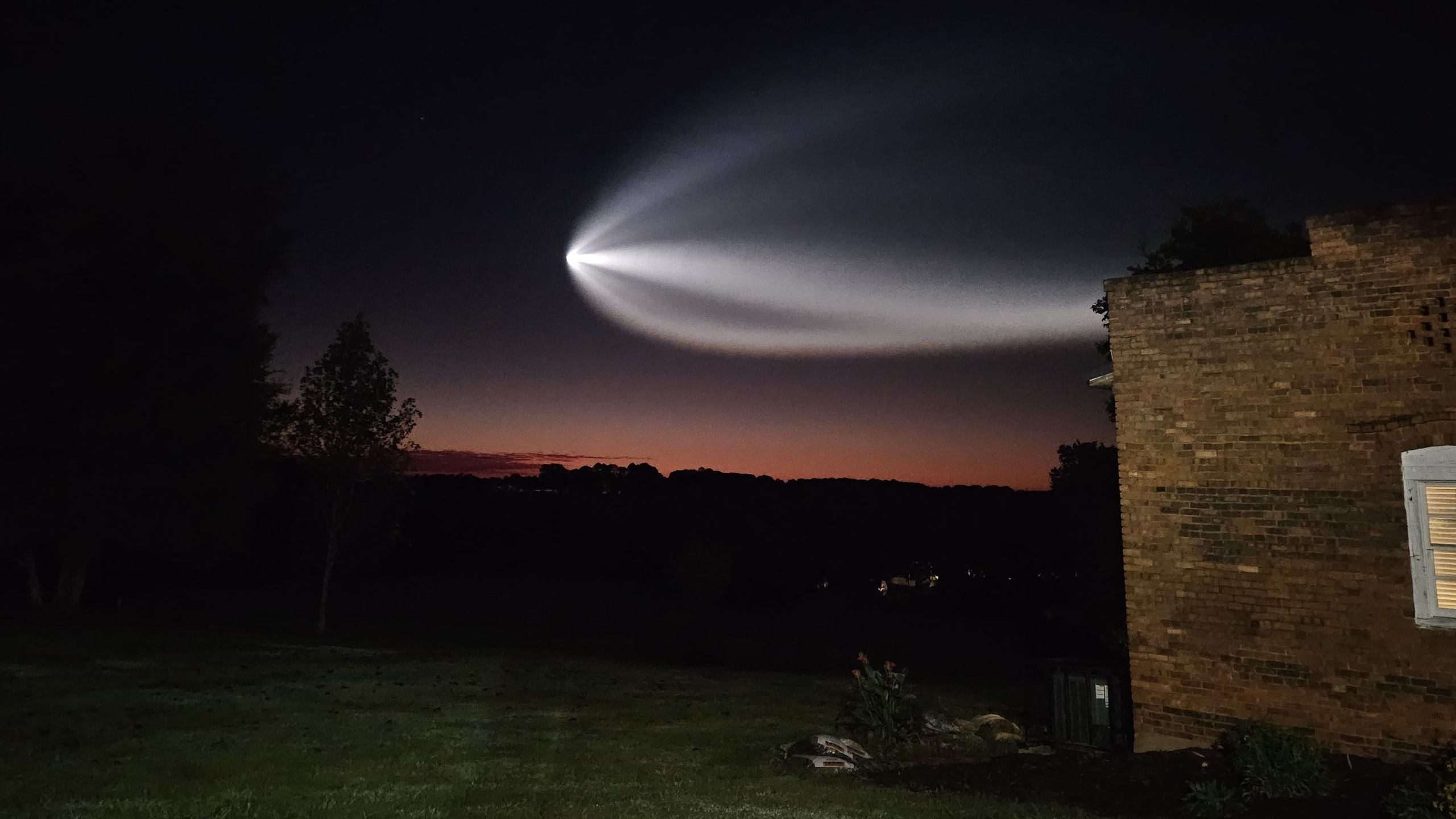 SpaceX lance la mission CRS-35 et illumine la côte est américaine