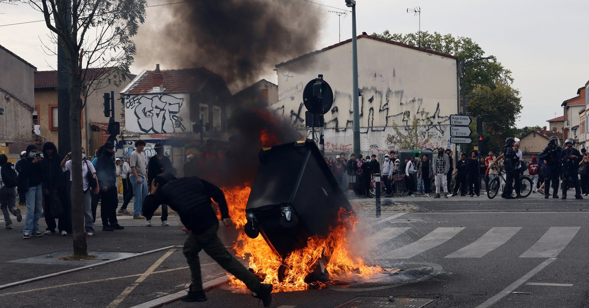 France : manifestations de lycéens et plus de 5 000 interpellations