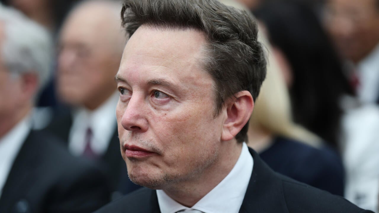 Elon Musk confirme que la fusion de Tesla et SpaceX est à l'étude