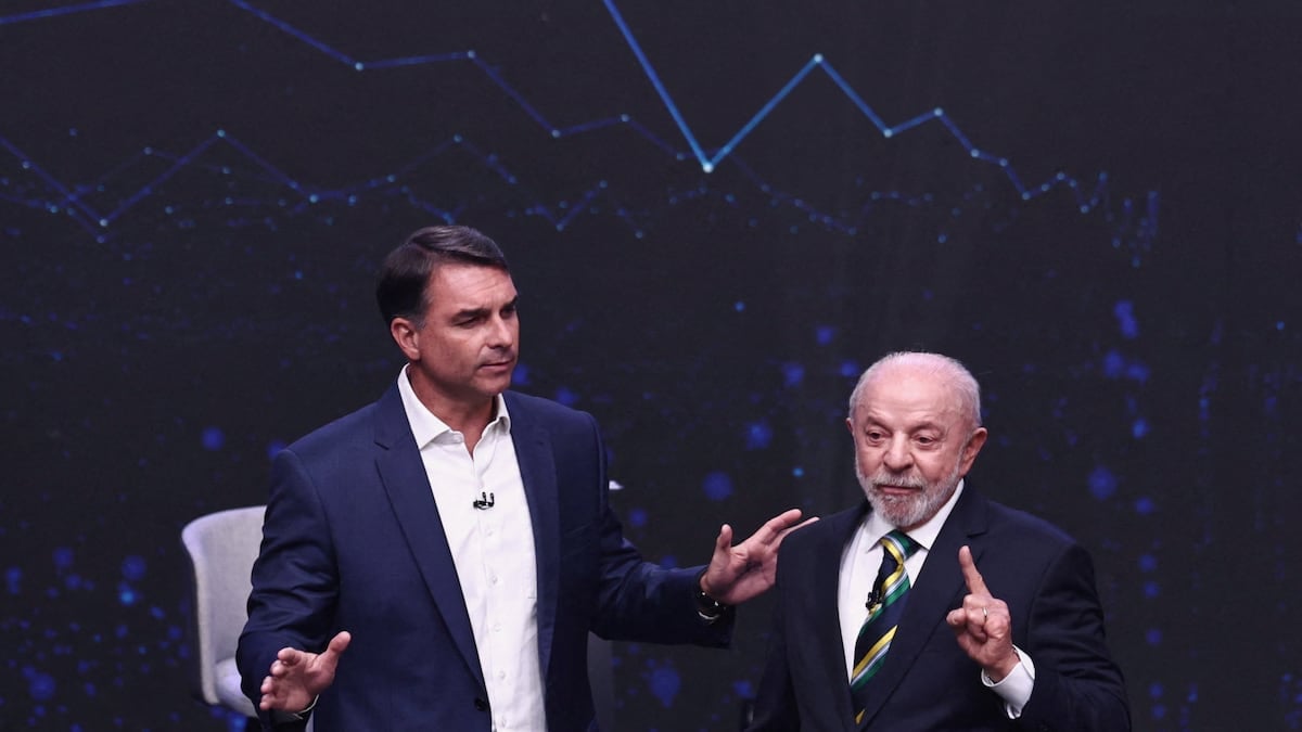 Brésil : les sondages placent Lula et Flávio Bolsonaro à égalité
