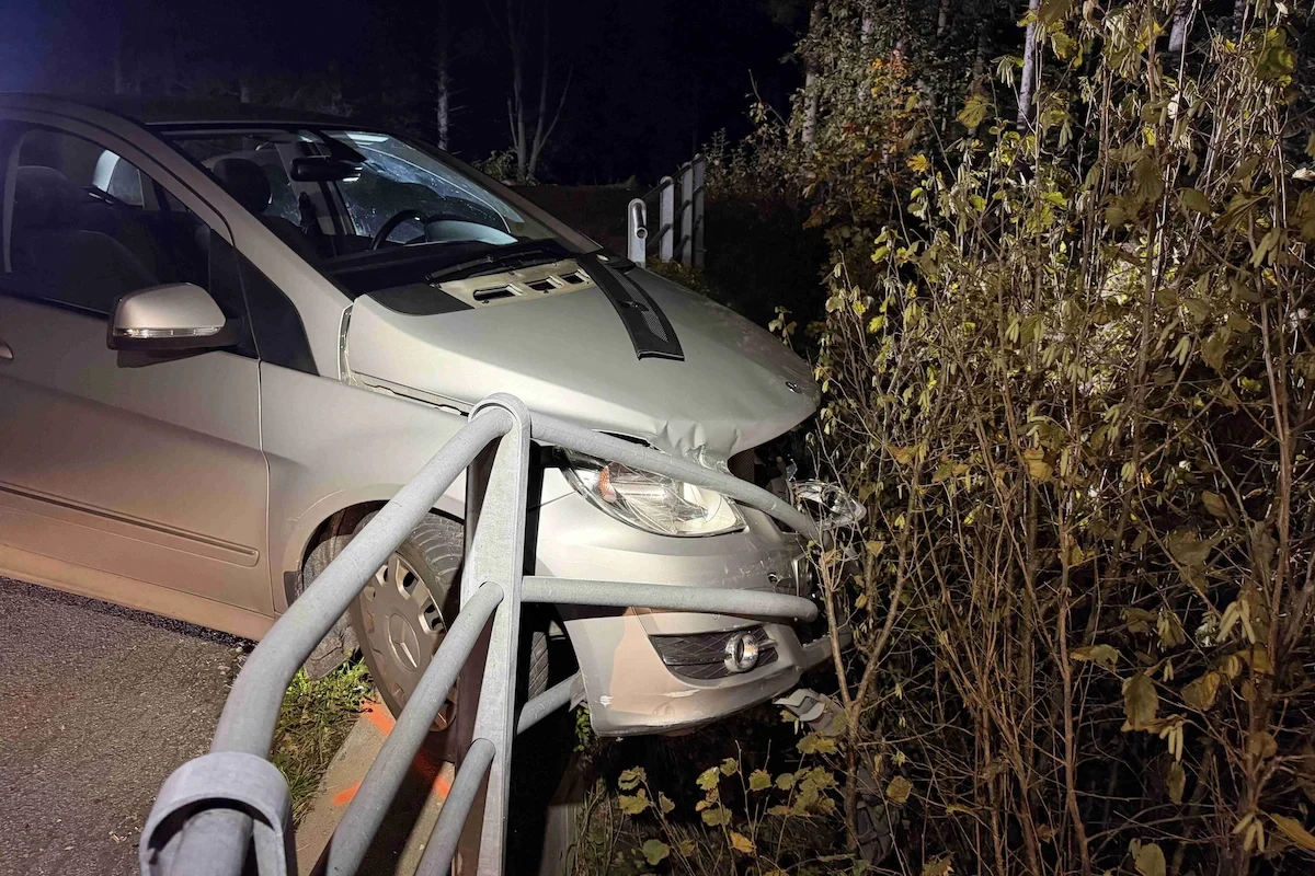 Voiture détruite à Reute après l'embardée d'une conductrice de 20 ans