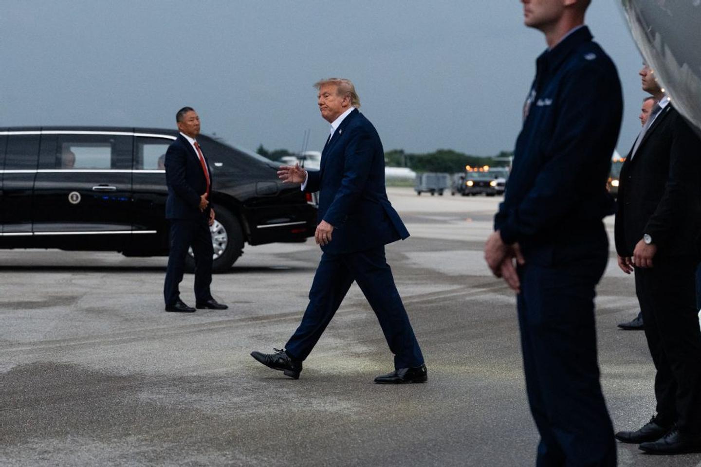 Donald Trump suspend les sanctions énergétiques contre la Russie