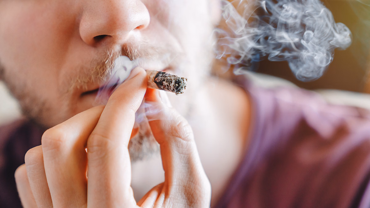 Roumanie : un projet de loi propose de dépénaliser la possession de drogues pour consommation personnelle