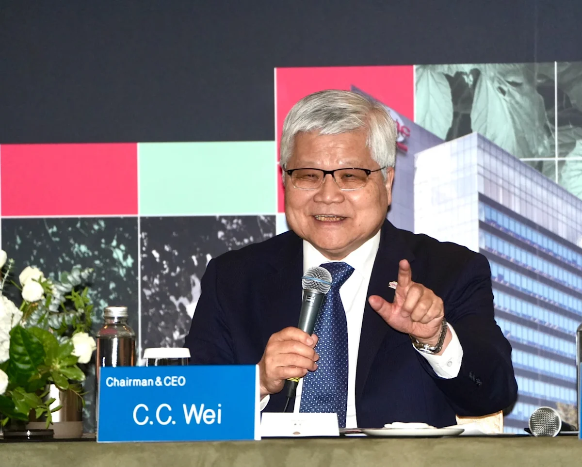 TSMC affiche un bénéfice record mais voit son action reculer