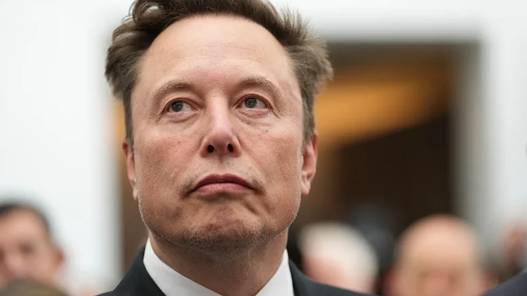 Elon Musk imagine des métriques physiques comme monnaie spatiale
