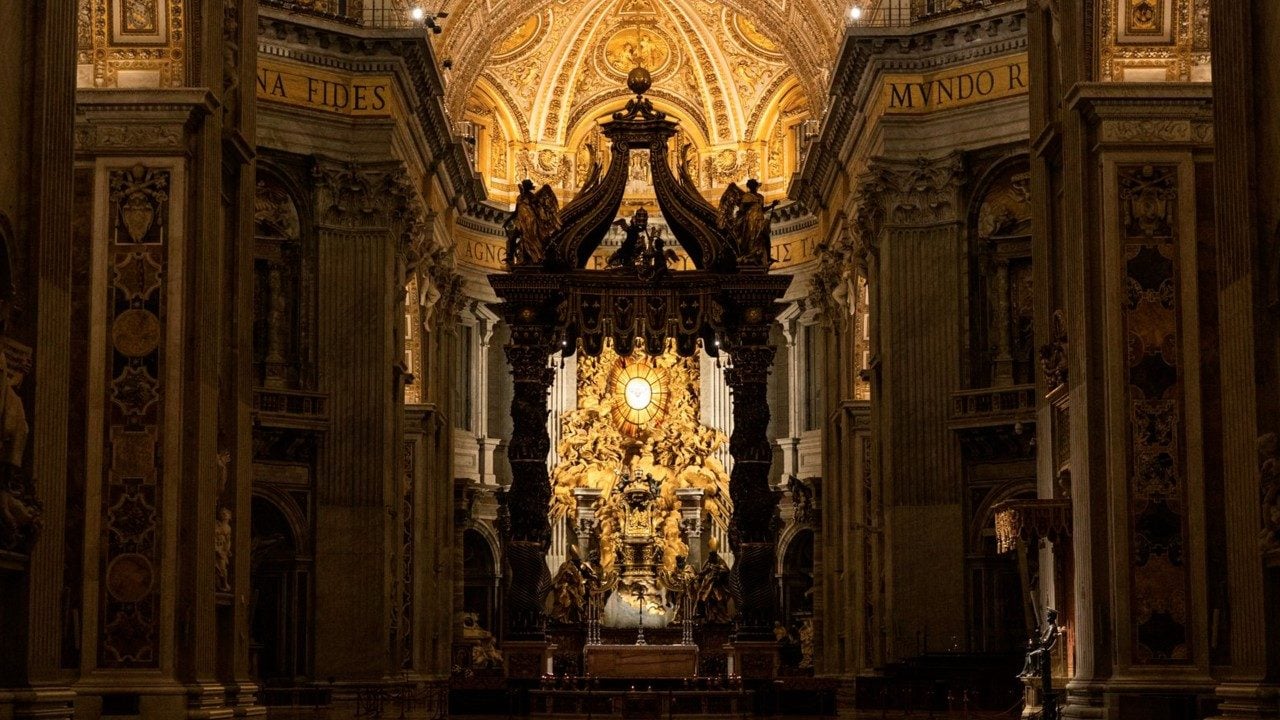 Documentaire Pétros ení avec Chris Pratt et le pape Léon XIV
