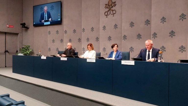 Vatican : Léon XIV réunit 187 délégués pour évaluer Amoris laetitia