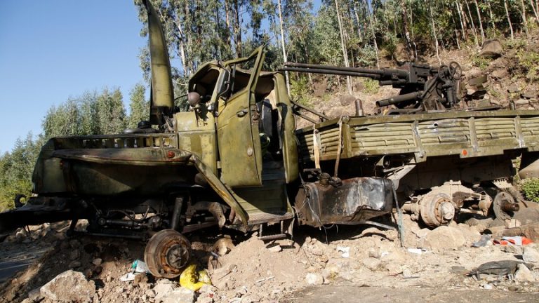 Des frappes aériennes et des tirs d'artillerie ont frappé le nord de l'Éthiopie ce lundi 5 octobre