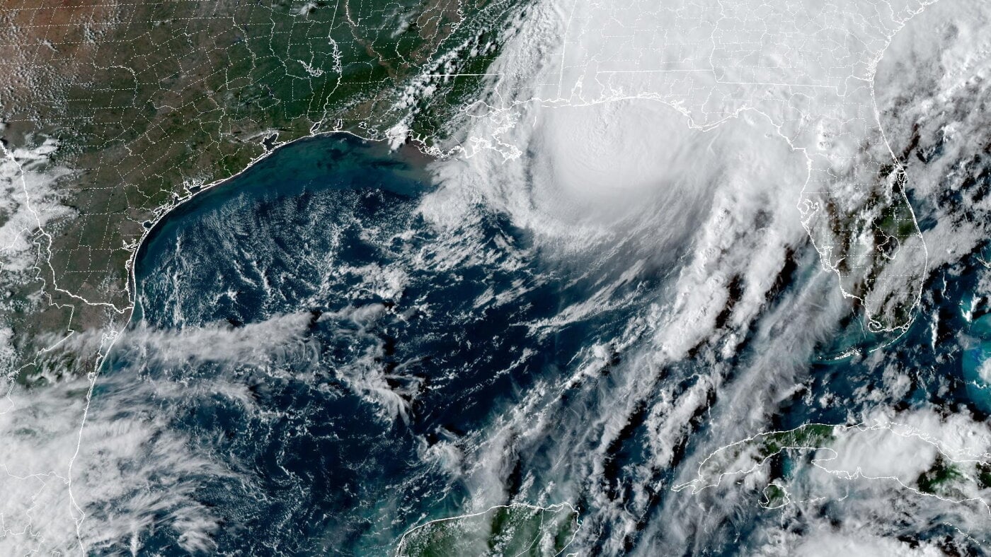 L'ouragan Isaias touche terre en Floride en catégorie 2